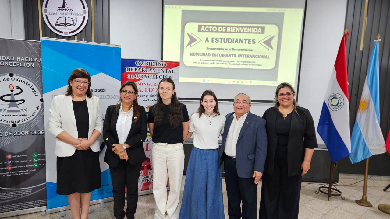 La FHyCE recibe a estudiantes de intercambio de la Università Degli Studi di Perugia, Italia